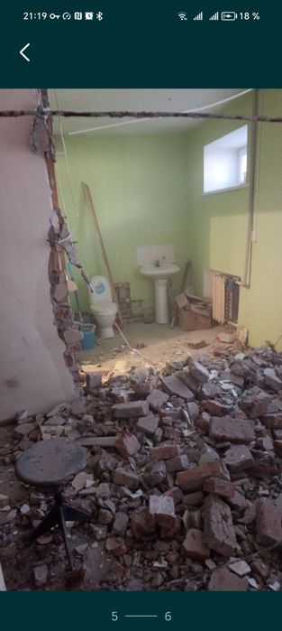 Ломаем стены стяжки