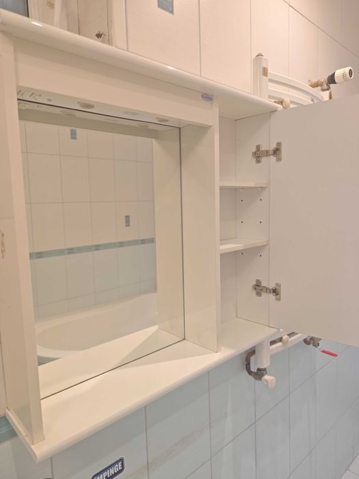 Dulap oglinda chiuveta baie