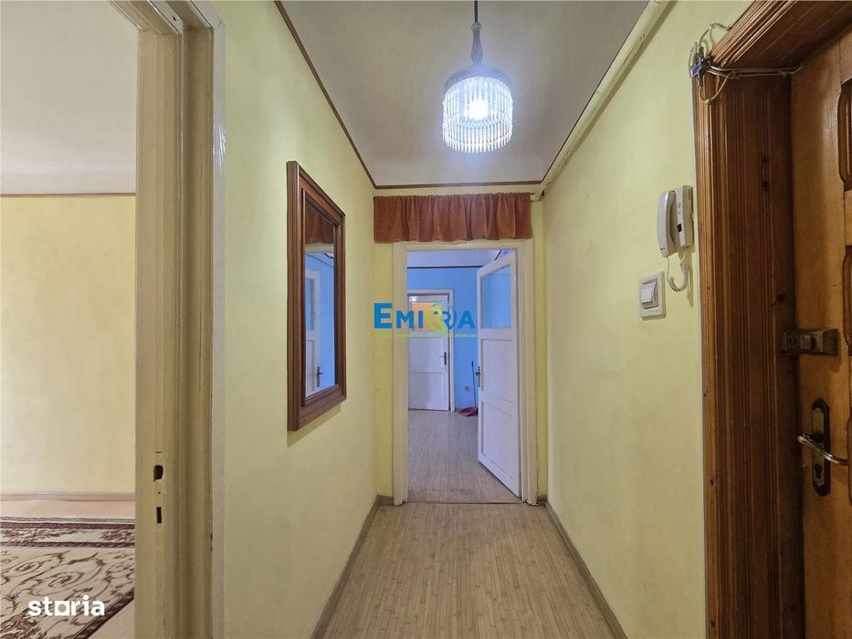 Apartament de vanzare ultracentral Bacau, etaj 1, pozitie premium