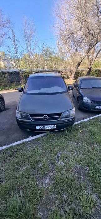 Минивэн легковой