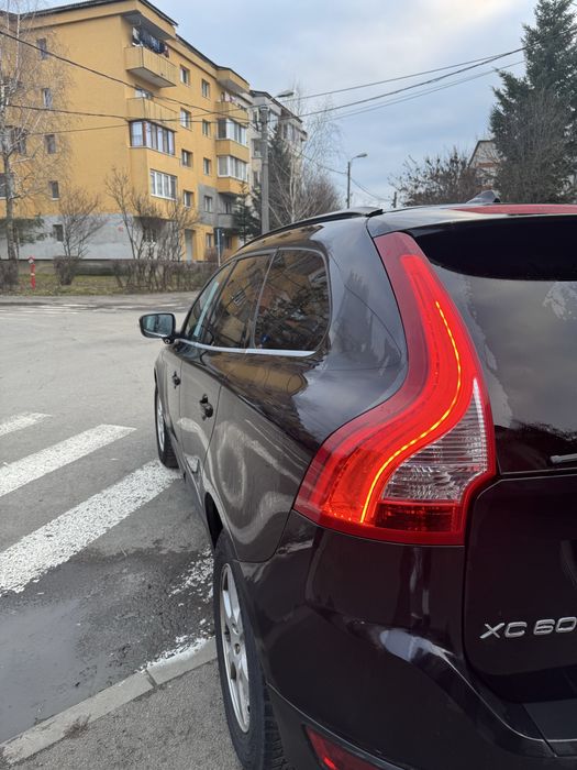 Volvo xc 60 cutie automata  2010