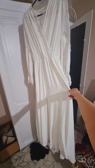 Продам платья 46,48 размер