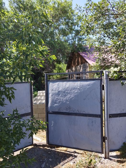 Продам дом делимый учаске