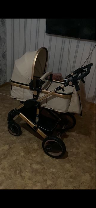 Продам детскую коляску