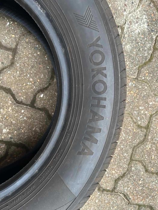 Гуми  Yokohama 2 бр