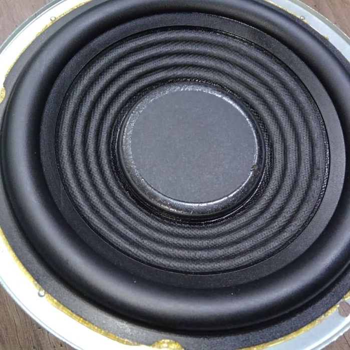 Сабвуфер SONY  Малайзия Почти Новый