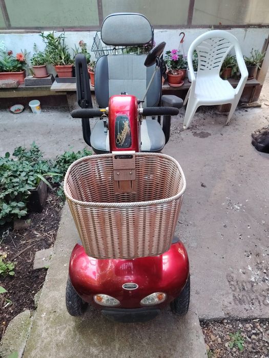 Vând scuter electric