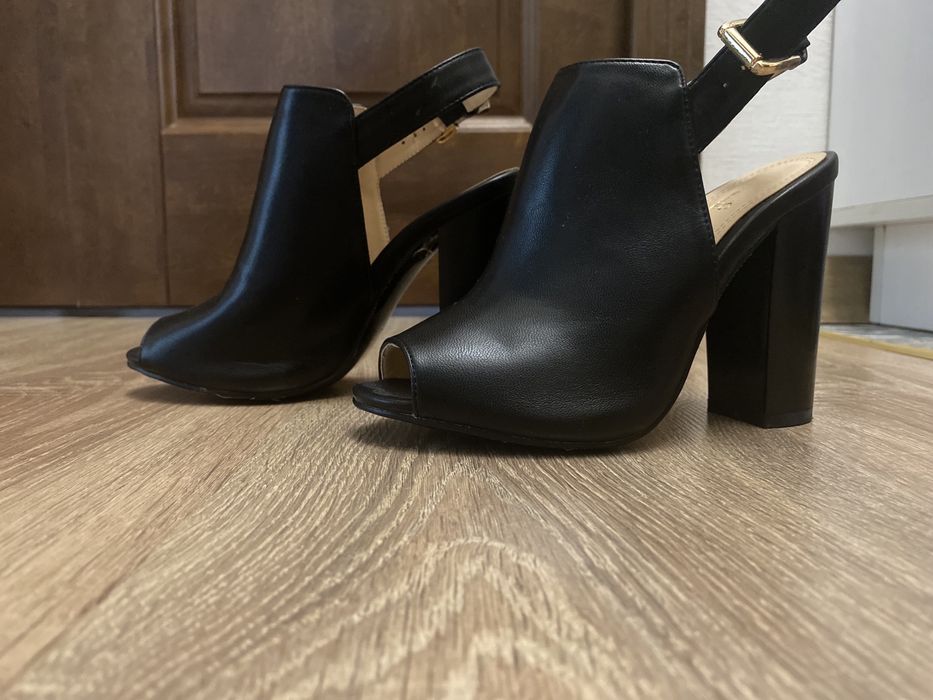 Продам обувь