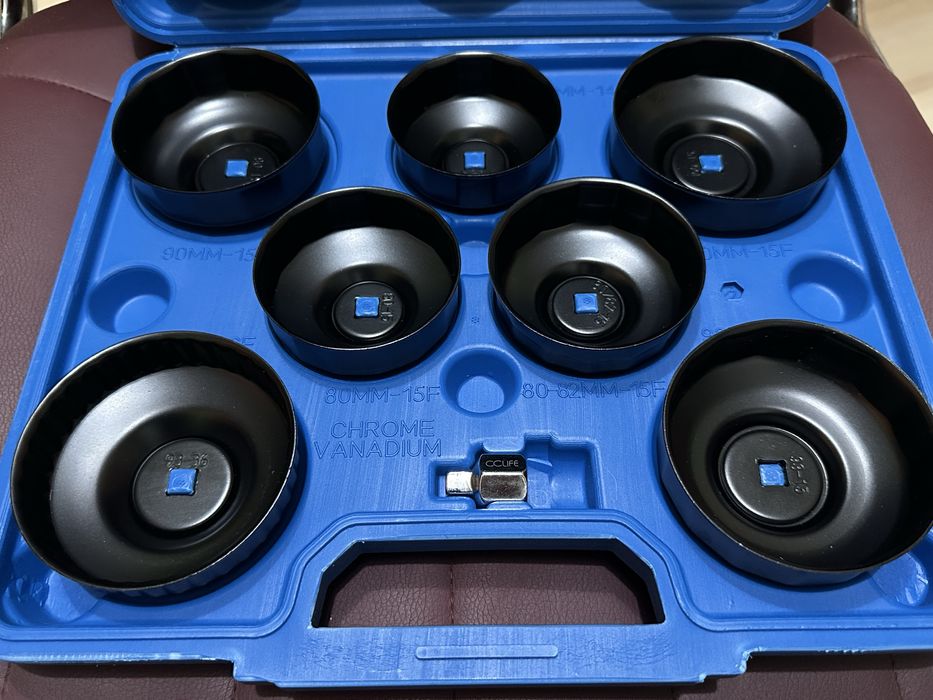 Нов Комплект Ключове за смяна на маслени филтри 14 части