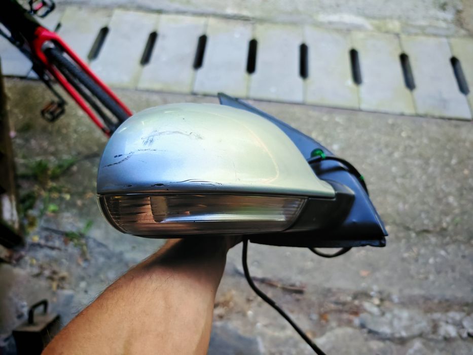 Oglinda dreapta  golf 5