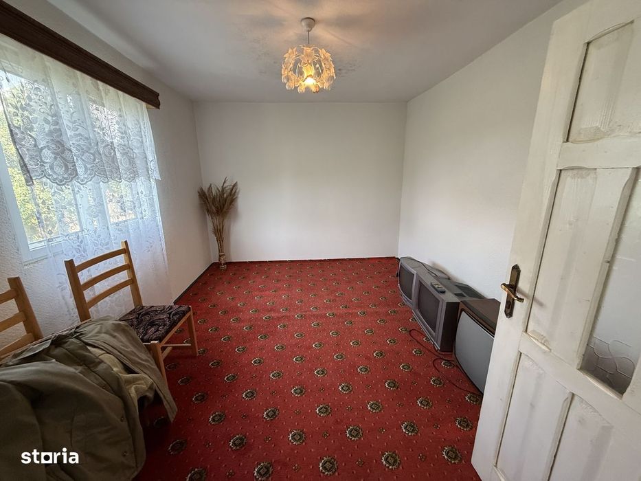 Casă parter+pod - 80 mp și teren intravilan 476 mp Sotrile Prahova !