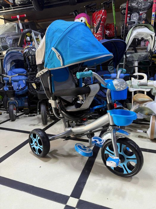 Скидка. Велоколяска для малышей.