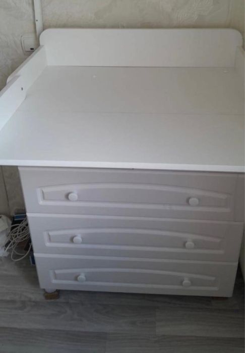Комод белый хороший