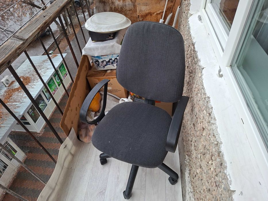 Prodam kompqterni stol