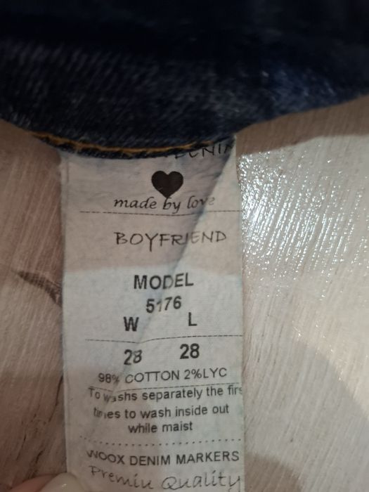 Продам джинсы женские