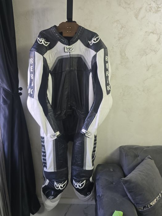 Costum Moto Berik