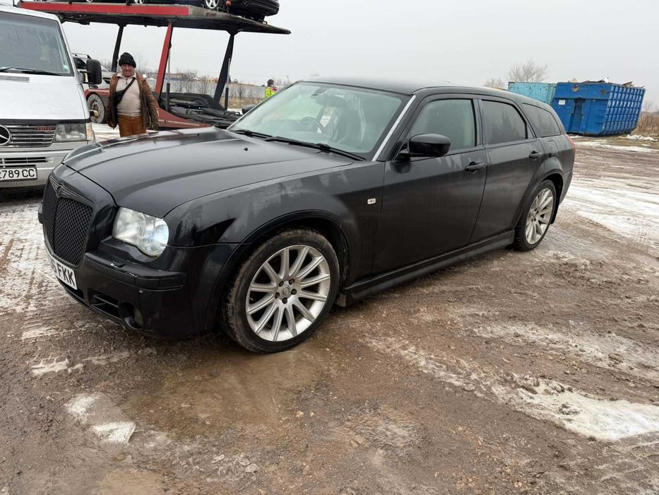 НА ЧАСТИ Chrysler 300C 3.0 CRD автоматик, 2009 година, със SRT пакет.