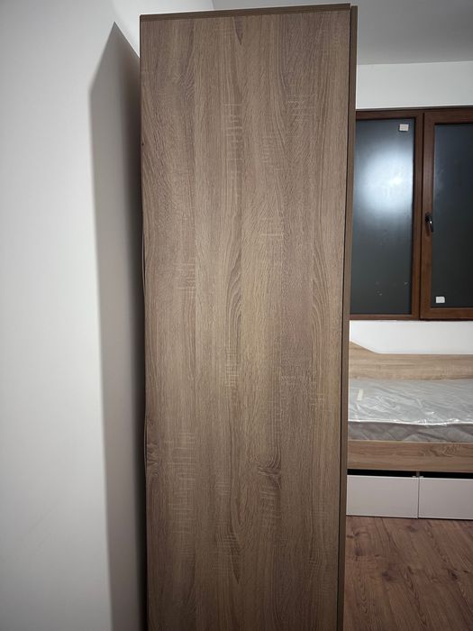 Гардероб. Чисто нов, неизползван!