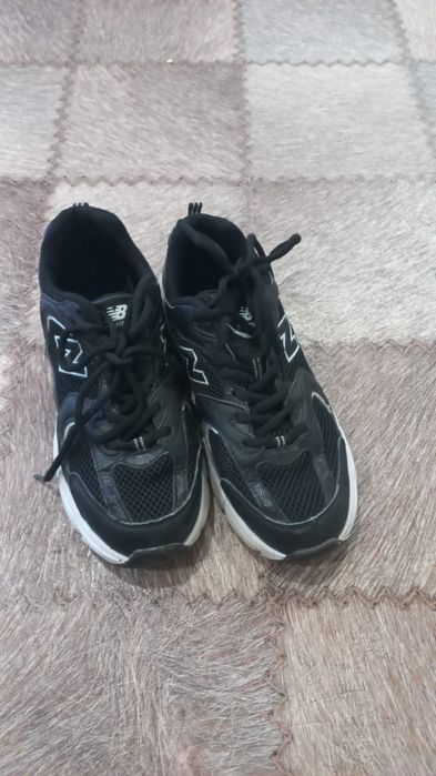 Продам обувь для девочек 37-38 размер