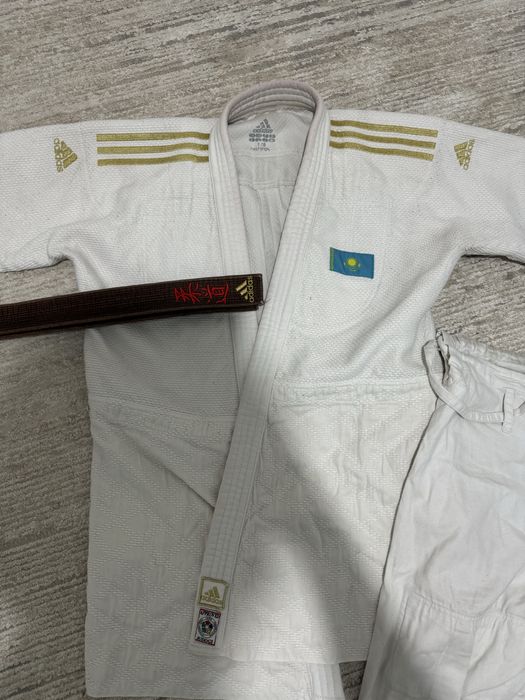 adidas champion gold 3