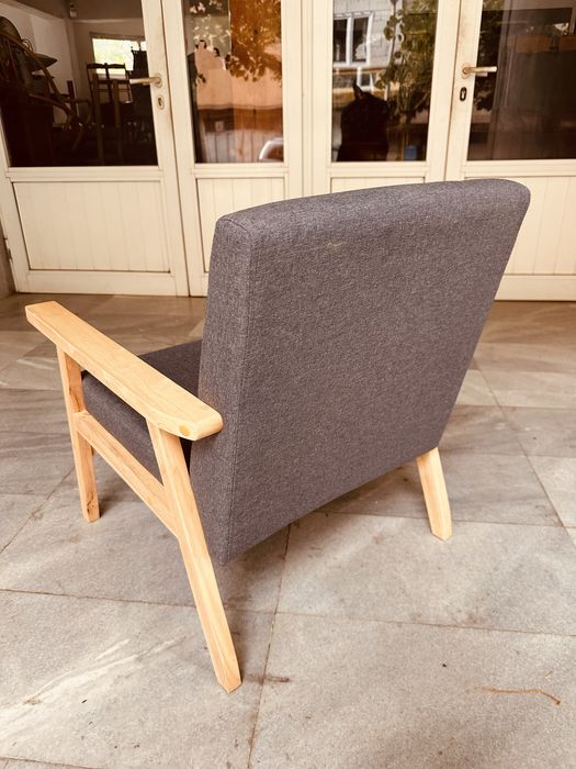Скандинавско ретро кресло от масив – удобно дизайнерско lounge кресло (mid-century стил)