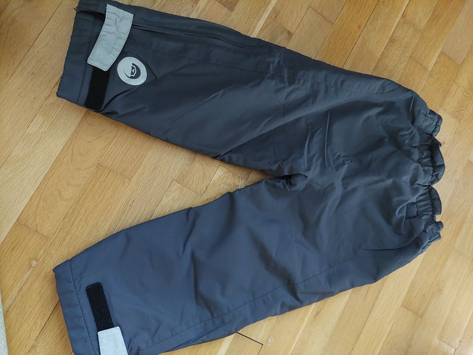 Детско зимно долнище размер 3-4 години