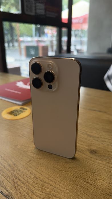 Iphone 16 pro 256gb идеальное состояние