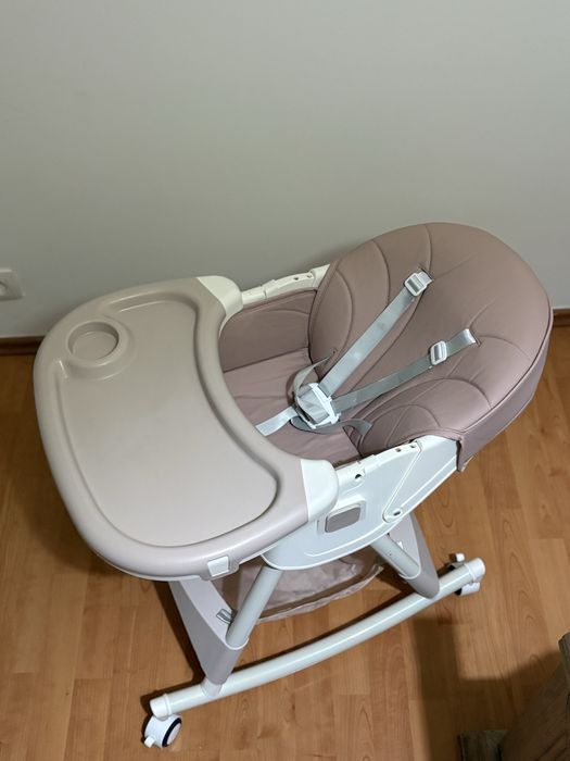 Scaun de masă pentru bebeluși – stare foarte bună