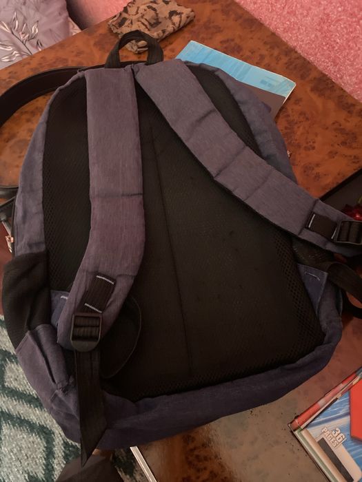 orqa erkaklar sumkasi