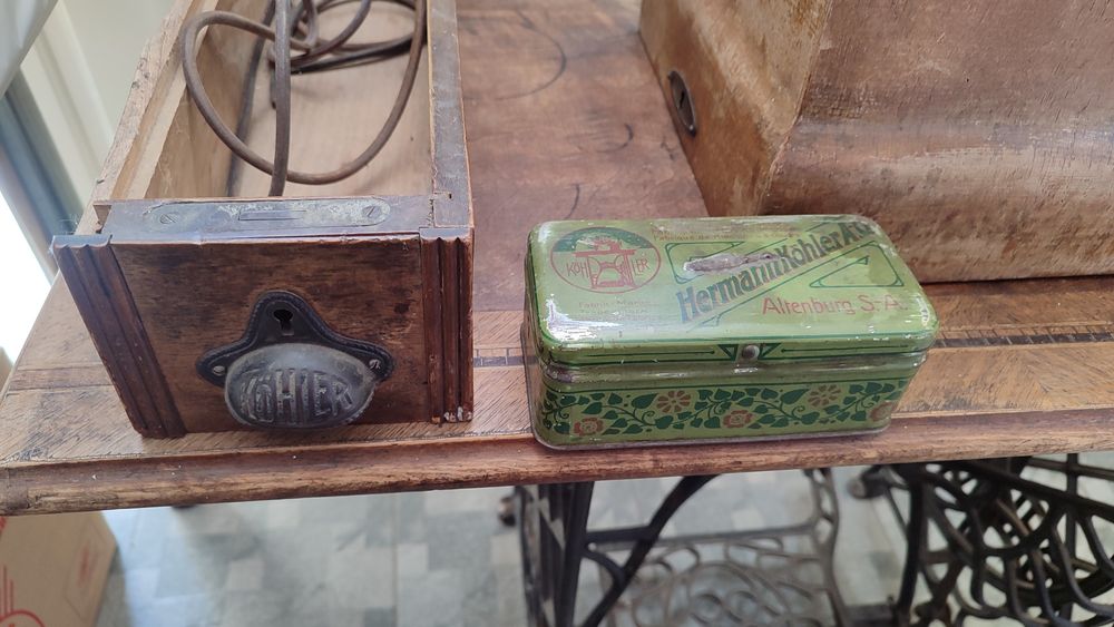 Стара немска шевна машина Kohler