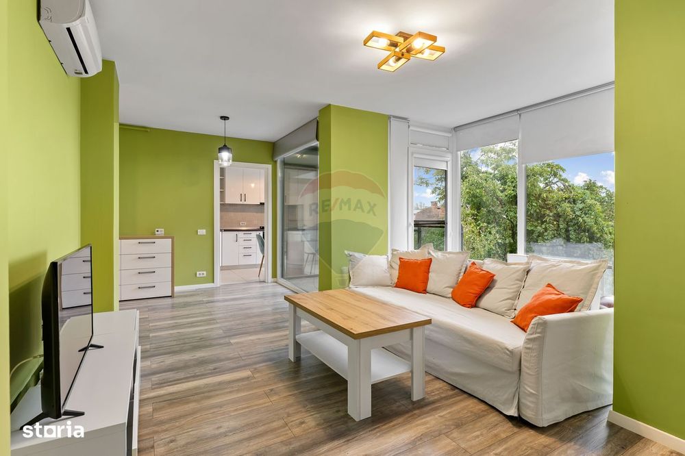 Apartament cu 3 camere + terasa de închiriat la Bourgeois Residence