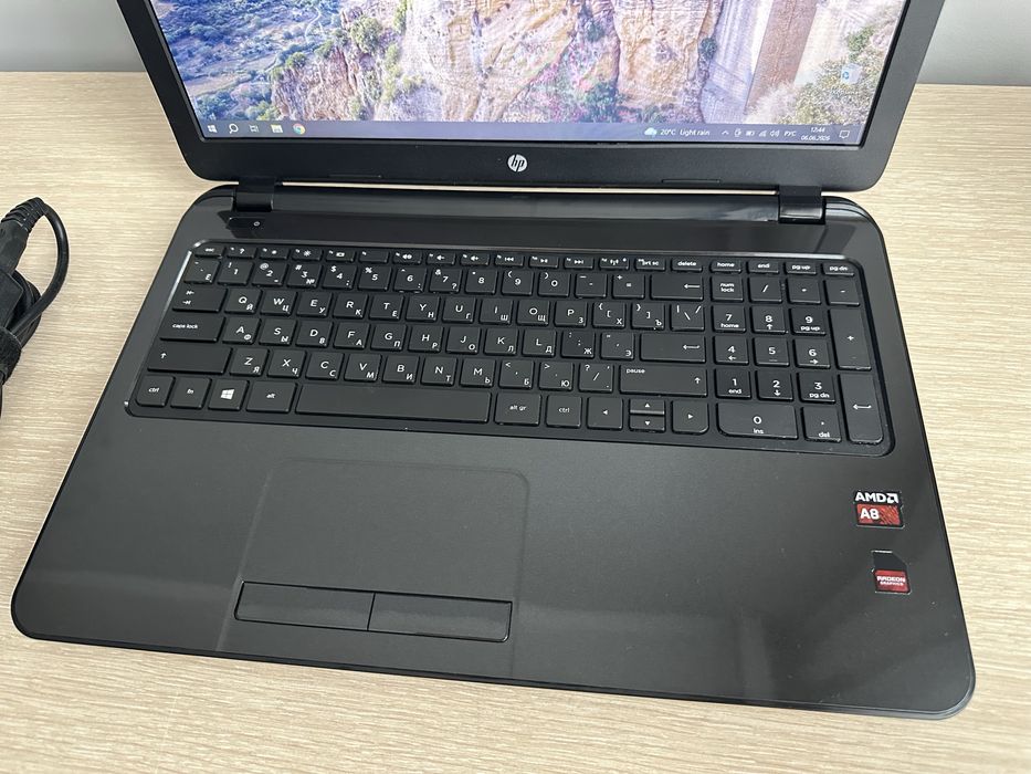 Ноутбук HP Core i5, 8GB, 512GB SSD, 2 видеокарты