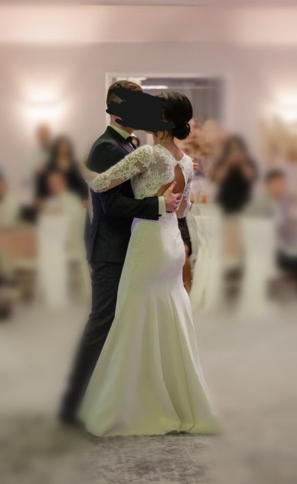 Vand rochie de mireasa Oscar Bride