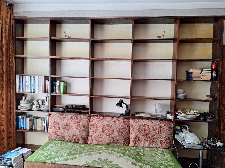 Отдам старую мебель даром