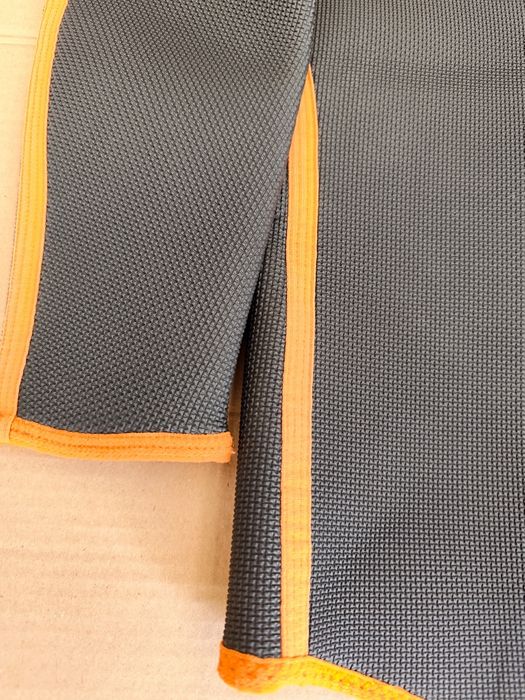 Неопренов костюм от 3 части