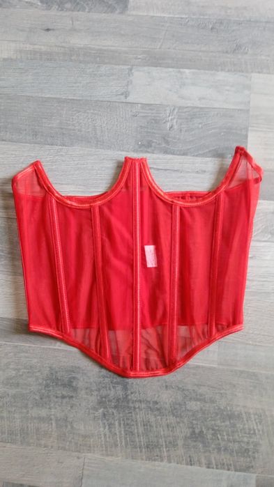 Боди! Пеньюар! Корсет!