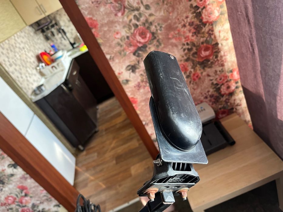 Продам Эхолот Garmin Striker Vivid 7sv