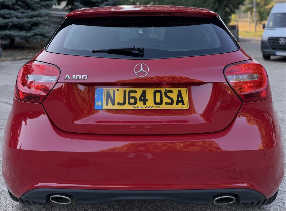 MERCEDES BENZ - A180 - 2015 - 1.5 Diesel - Euro 5 - 112 Cai Putere - Cutie de viteze manuala - 6+1 - Trepte - Carte intreaga