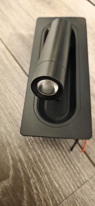 Aplica led orientabila incastrabila