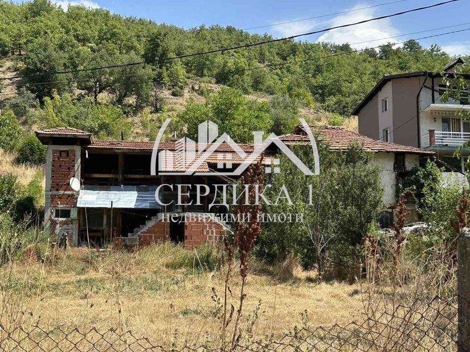 Къща в Благоевград, област-с.Еленово