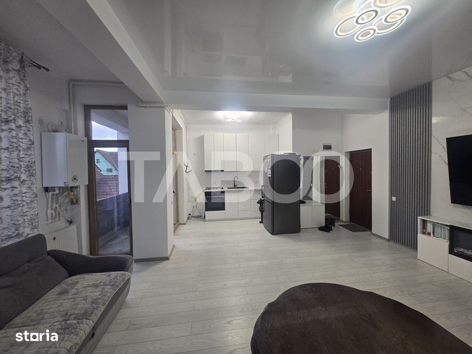 Apartament 2 camere de vanzare 54mpu cu 2 balcoane zona Selimbar Sibiu — fotografia 3