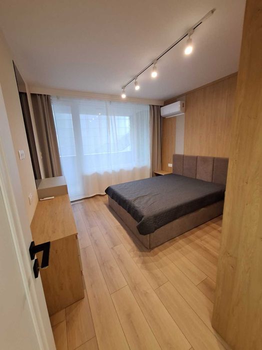 Продава се Двустаен апартамент в Пловдив, Център - 57 кв.м за 1423 €/кв.м - Снимка #5