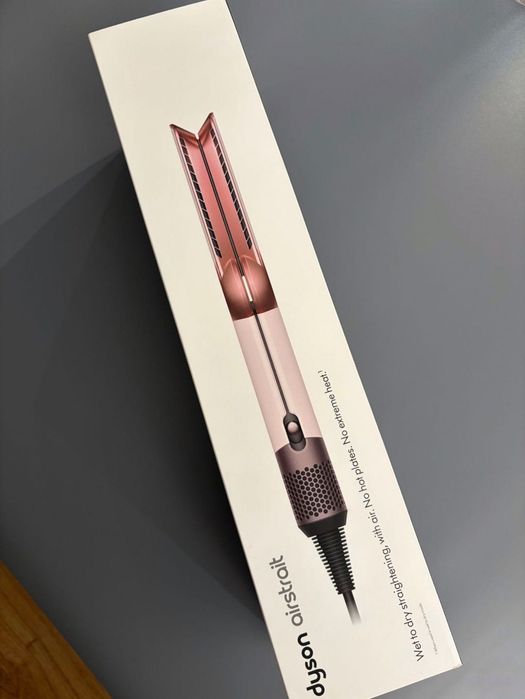 Новые модели Dyson Origin Утюжок Выпрямитель