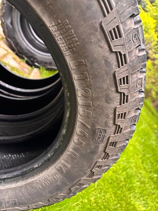 Резина б/у 215/65 R16 (3 шт)