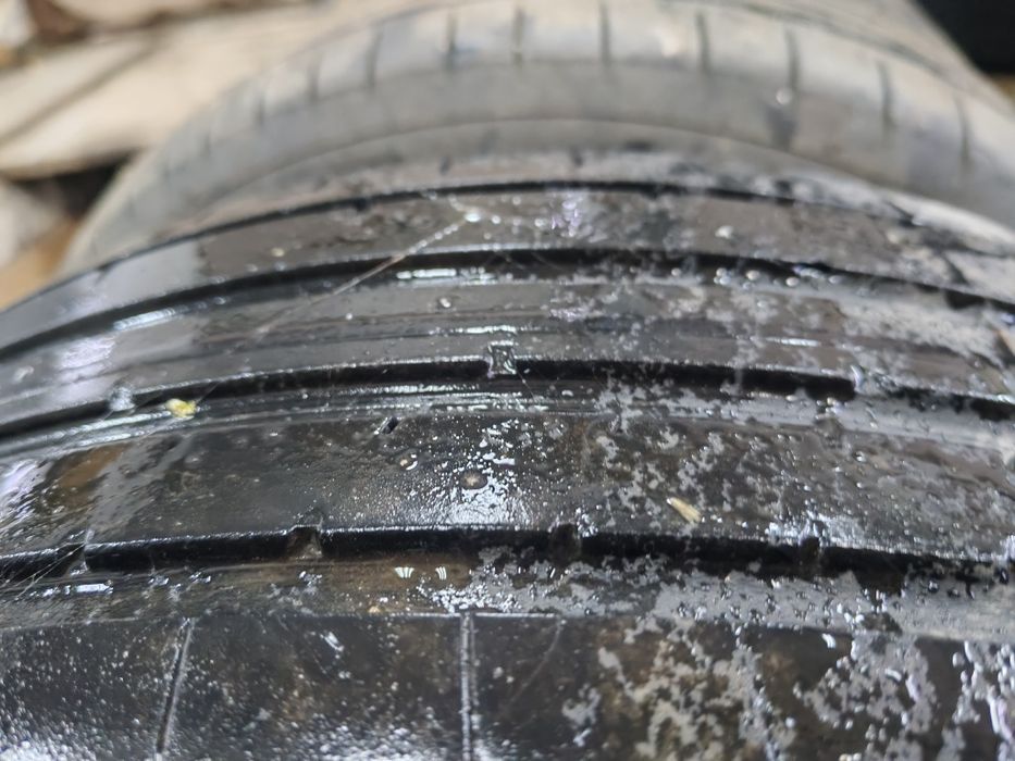 Гуми летни 17" 225/50/17 дот0222 Dunlop sport maxx