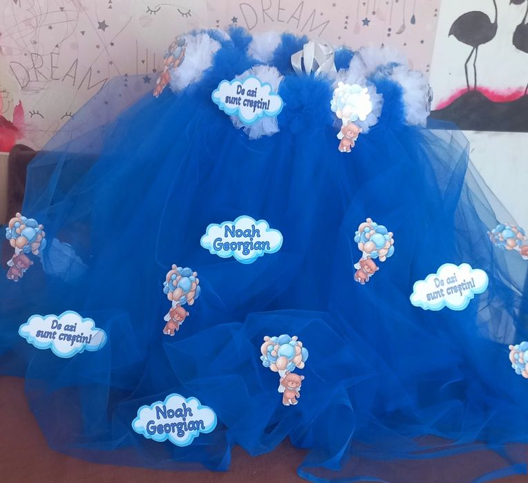 Aranjamente cristelnita personalizate