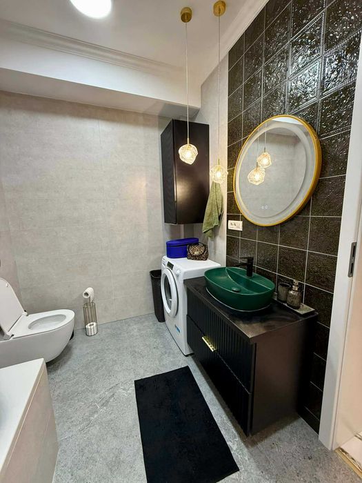 Inchiriez apartament LUX -70 mp