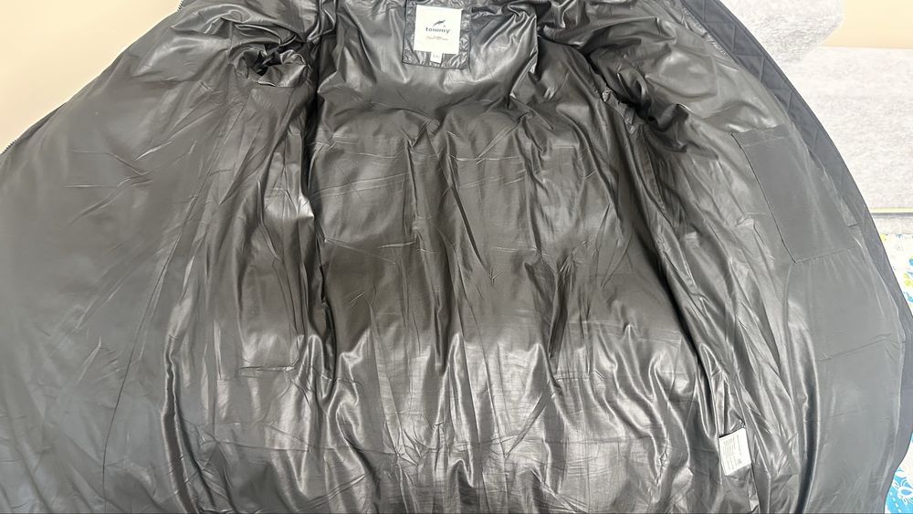 куртка зимняя с меховым капюшоном