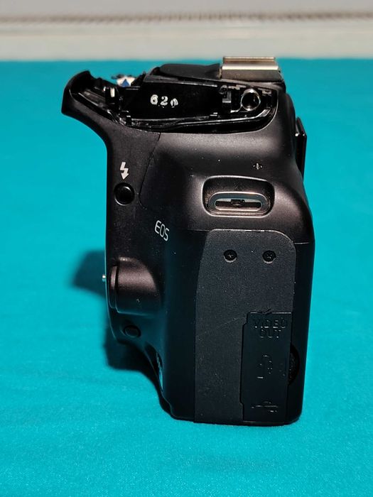 Pentru piese de schimb Canon 1000D EDS, model DS126191