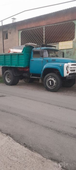 Zil sotiladi narxini kelishamiz
